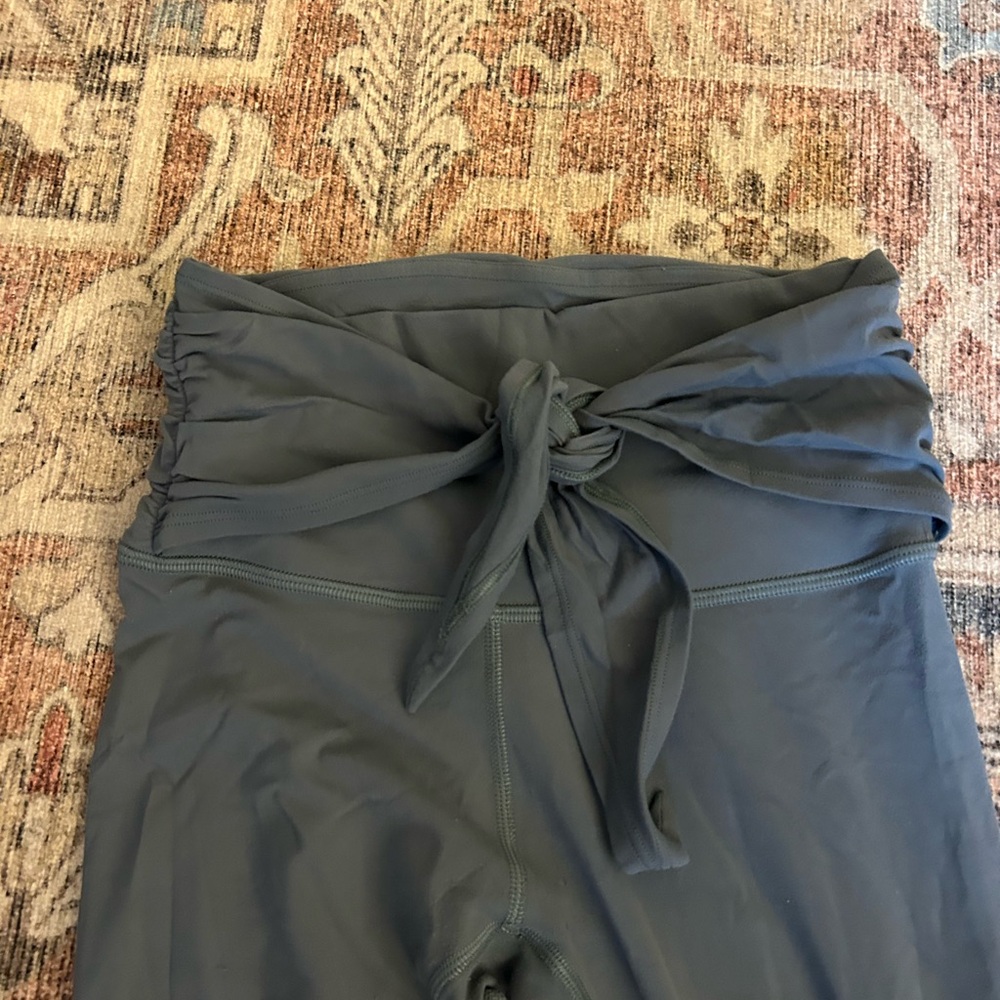 Lululemon Light Blue Leggings